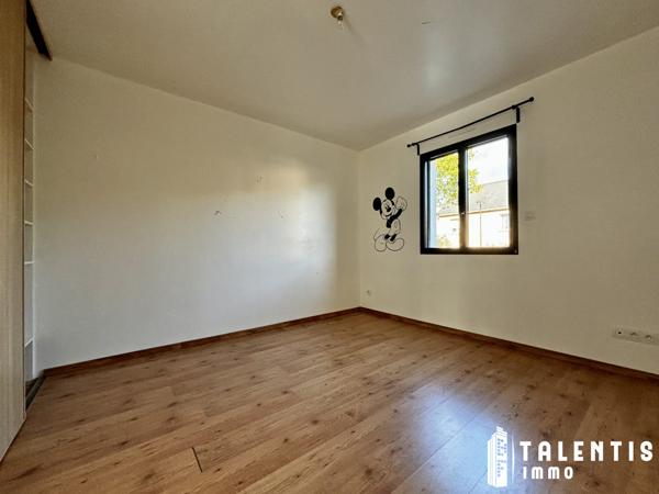 GRANDCHAMP-DES-FONTAINES | MAISON CONTEMPORAINE ( 151m² | 5 chambres )