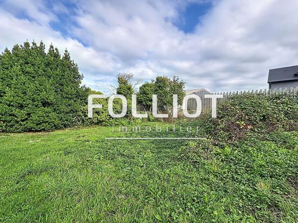 Terrain à vendre de 424 m² à Donville-les-Bains - Réf. 8344sb