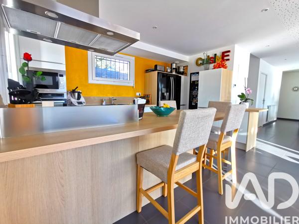 Maison à vendre 8 pièces 220 m² Figeac