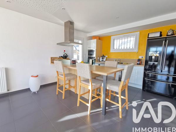 Maison à vendre 8 pièces 220 m² Figeac