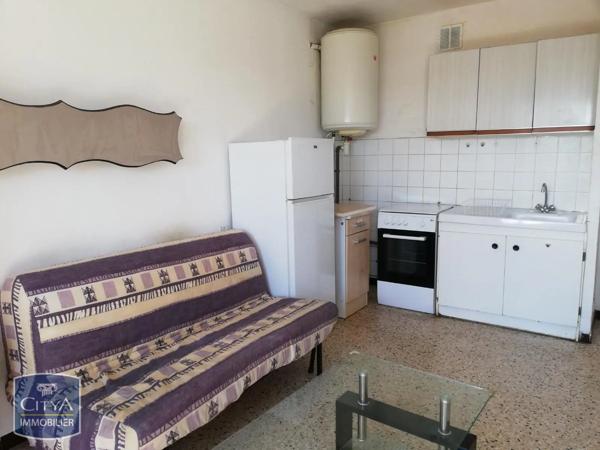 Appartement à louer 1 pièce 23m² Port-de-Bouc (13110)