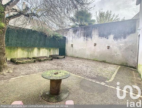 Maison de ville 3 pièces de 70 m² à Cormery (37320)