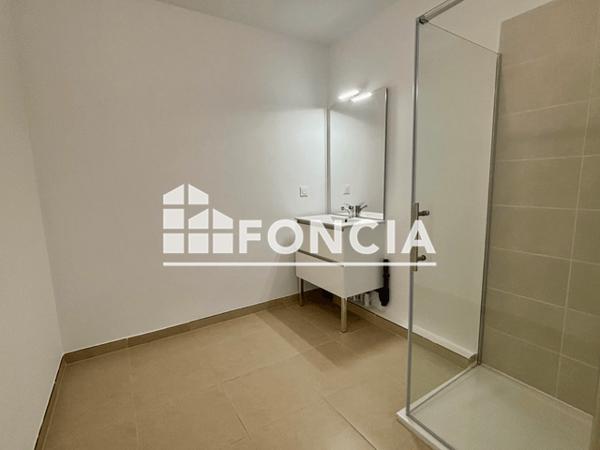 Location Appartement 3 pièces 59.4 m² - Port De Bouc 13110