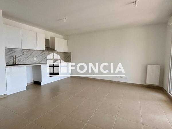Location Appartement 3 pièces 59.4 m² - Port De Bouc 13110