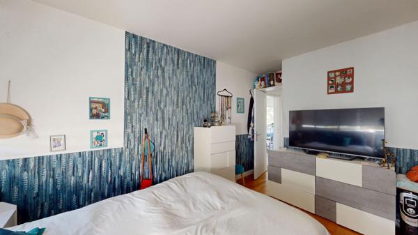 Appartement Antony 4 pieces 81 m2 + trois balcons+ cave + parking + coulee verte