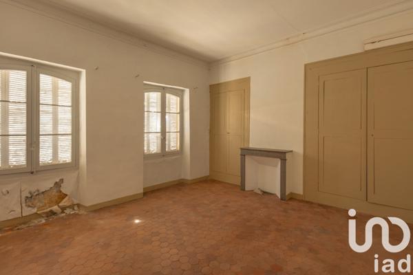 Immeuble à vendre 389 m² Tarascon