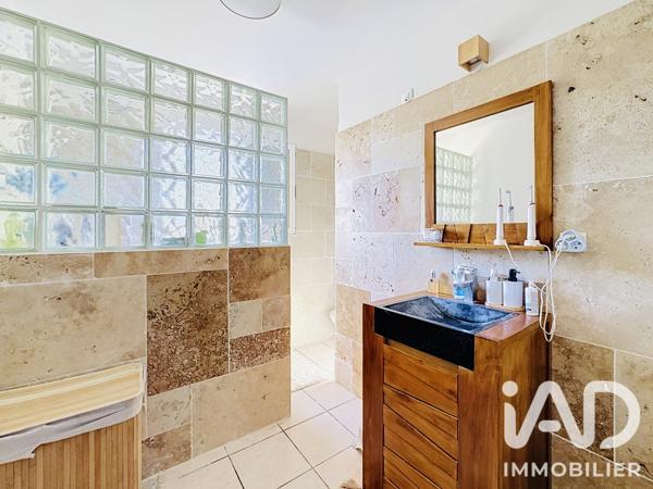 Maison à vendre 4 pièces 93 m² Tarascon