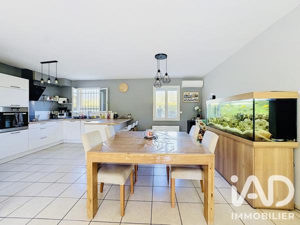 Maison à vendre 4 pièces 93 m² Tarascon