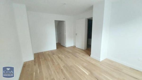 Appartement à louer 4 pièces 89.2m²