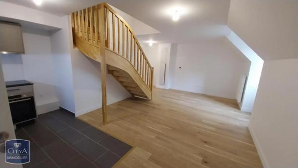 Appartement à louer 4 pièces 89.2m²