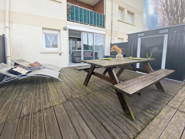 À vendre Cabourg – Studio avec espace nuit cabine, terrasse et loggia à 800 m de la plage
