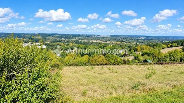 Vente                                                      Terrain
                        
                                         2780 m2                     à Saint-Astier