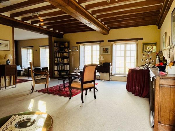 Maison à vendre à Vengeons dans la Manche (50150), ref : 12547/307