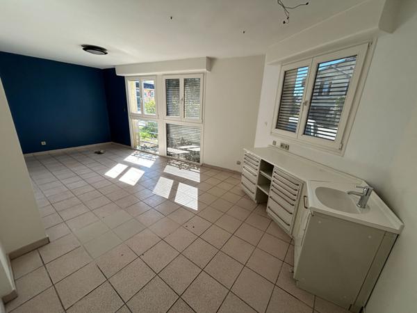 Local professionnel de 65 m² ? Idéal professions médicales ou paramédicales