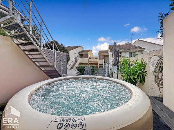 A vendre Marseille 13013 LA CROIX ROUGE Appartement T4 - 2 chambres vue dégagée calme parfait état