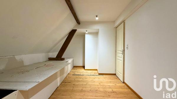 Maison 7 pièces de 164 m² à Bailleul (59270)