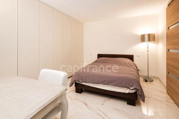 Appartement à vendre 5 pièces PARIS 16EME ARRONDISSEMENT (75)
