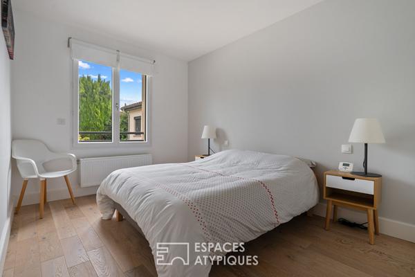 Maison contemporaine dans le vieux Collonges