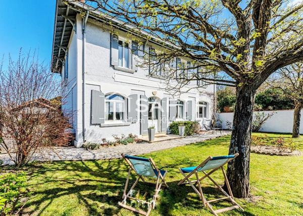 À 300 m du lac, propriété de charme avec potentiel