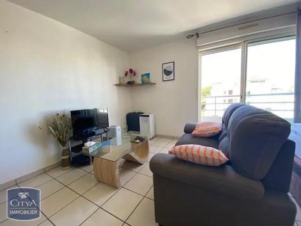 Appartement à louer 1 pièce 30.6m² Saint-Pierre (97410)