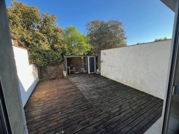 Maison mitoyenne 2 côtés Bordeaux