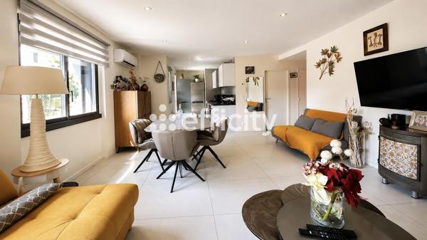 Appartement
         3 pièces
        - 55 m² Exclusivité 241 500 € *