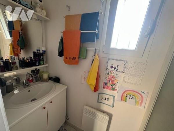 ORBEC MAISON TRADITIONNELLE BEL ENVIRONNEMENT VUE SUR LA VALLEE