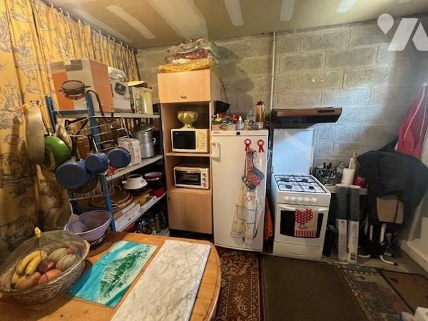 ORBEC MAISON TRADITIONNELLE BEL ENVIRONNEMENT VUE SUR LA VALLEE