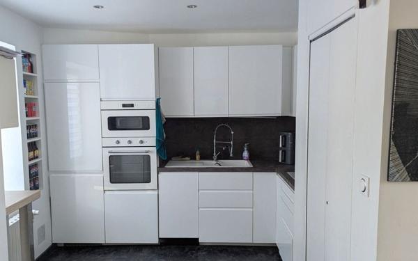 Maison à vendre    5 pièces •  Bury