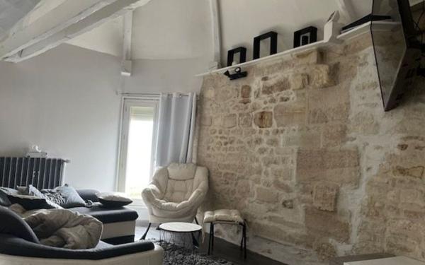 Maison à vendre    5 pièces •  Bury