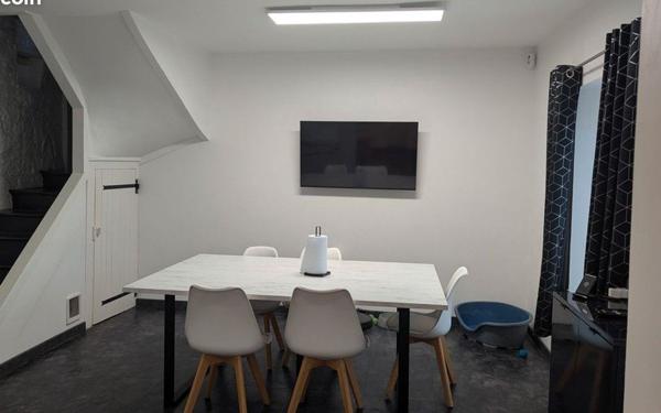 Maison à vendre    5 pièces •  Bury