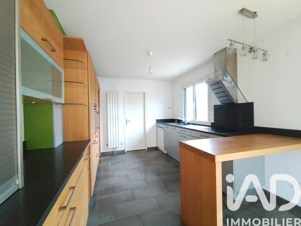 Maison à vendre 9 pièces 189 m² La Ville-du-Bois