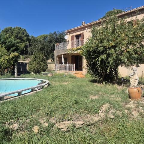 À VENDRE – VILLA À RÉNOVER – SECTEUR RÉSIDENTIEL DU PONT DES ANGES / LES BAUMELLES villa 140m² sur 1870m² de t