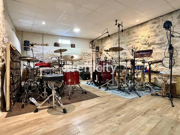 Maison 7 pièces - 179 m²