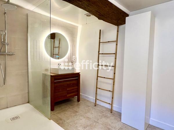 Maison 7 pièces - 179 m²