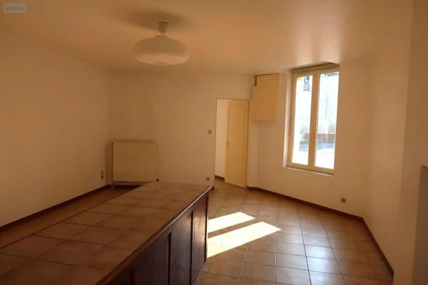 Location - Maison Châtellerault 86100 2 pièces 39 m 2