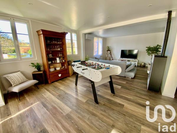 Maison 8 pièces de 170 m² à Nailly (89100)