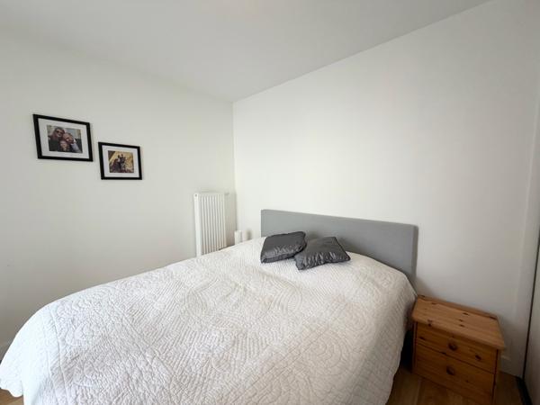 Saint-Étienne (42000) EXCLUSIVITÉ – Superbe T5 de 99 m² avec 2 terrasses, piscine intérieure chauffée, garage, parking