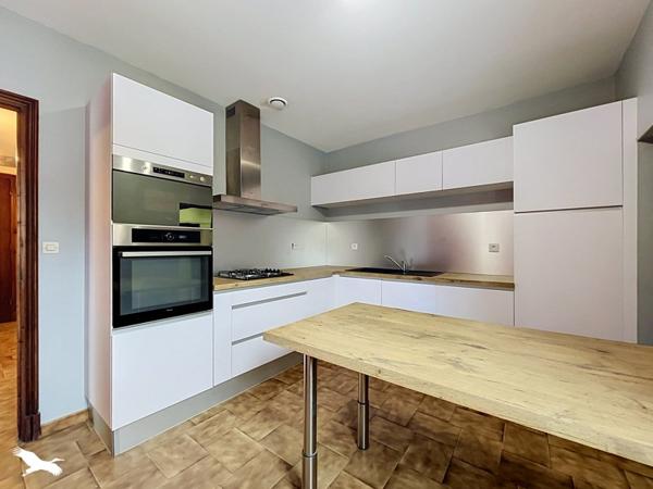 Maison à vendre 245 000 € Lavaur 5 p 103 m² DPE D