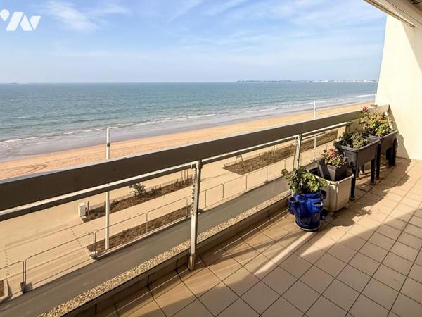 LA BAULE - Bd de l’Océan - T2/T3 face mer avec terrasse et garage 