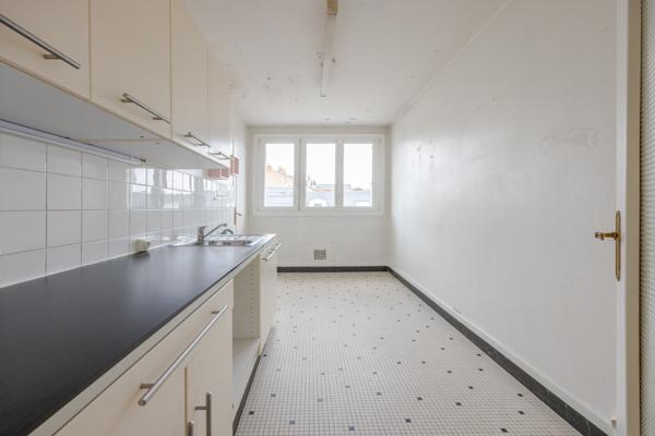 Appartement T4 balcon/parking