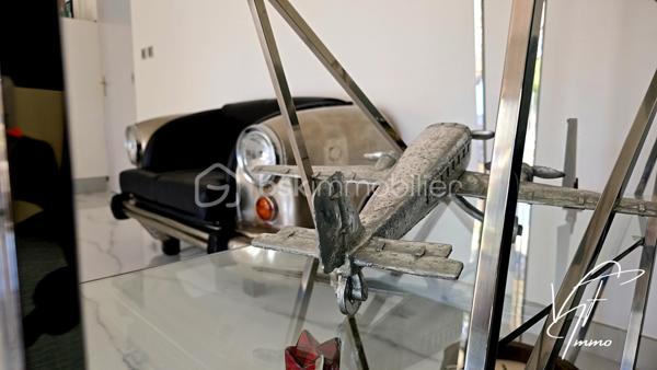 Maison de 243,60 m²