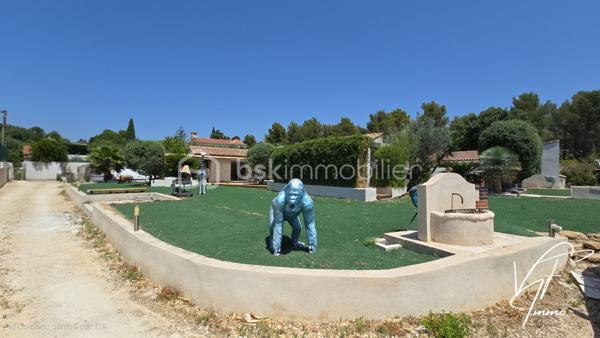 Maison de 243,60 m²