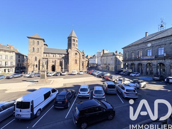 Immeuble à vendre 205 m² Mauriac