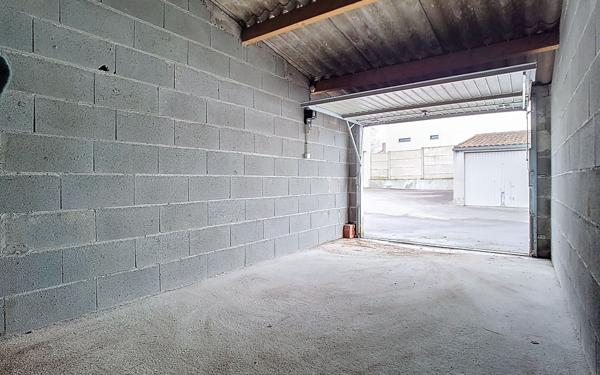 Stationnement à vendre    14 m2 Rezé