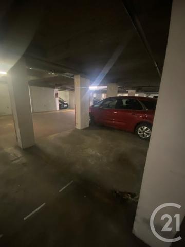 Parking à vendre  11 m2 PARIS - 75011