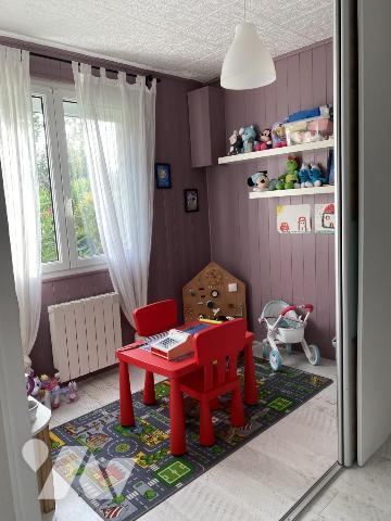 ST JULIEN DES LANDES Maison Prox commerces