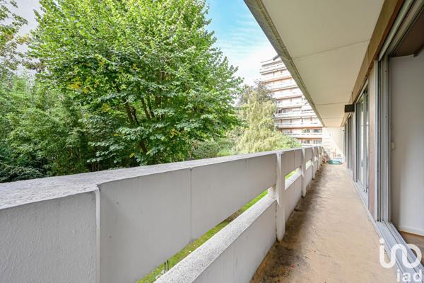 Appartement 4 pièces de 78 m² à Paris (75011)