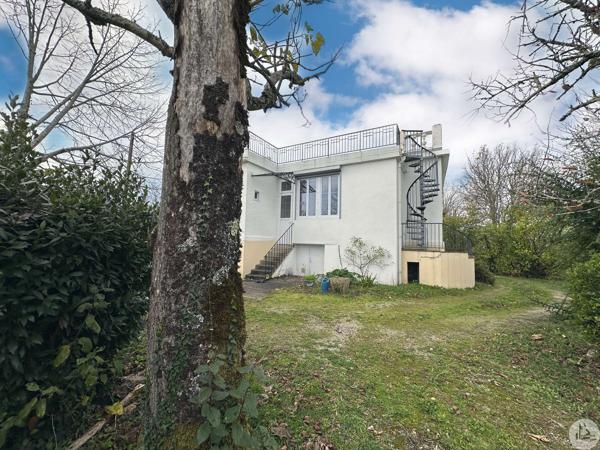 Maison avec dépendances