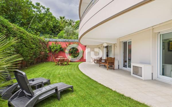 Appartement à vendre    4 pièces • 89,86 m2 Mandelieu-la-Napoule